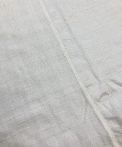 Yves Saint Laurent（イヴサンローラン）Yves Saint Laurent (イヴサンローラン) ポロシャツ ホワイト サイズ:不明の古着・服飾アイテム