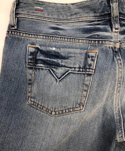DIESEL（ディーゼル）DIESEL (ディーゼル) BEBEL　フレアデニムパンツ ブルー サイズ:SIZE 29の古着・服飾アイテム