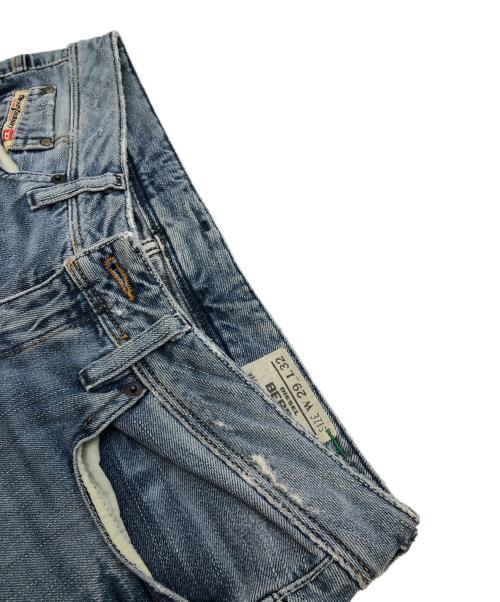 DIESEL（ディーゼル）DIESEL (ディーゼル) BEBEL　フレアデニムパンツ ブルー サイズ:SIZE 29の古着・服飾アイテム