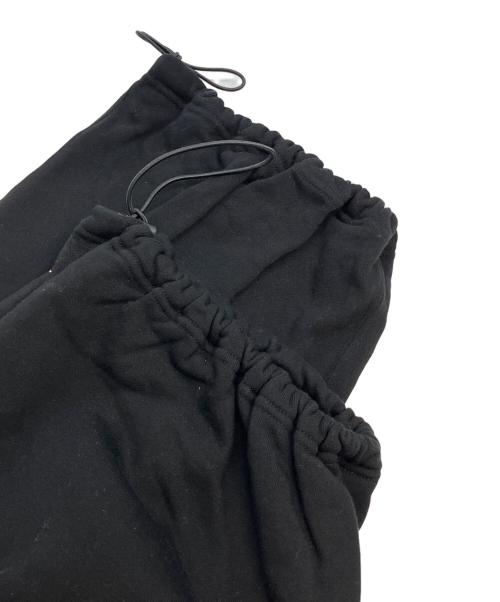 UMBRO（アンブロ）UMBRO (アンブロ) ワイドスウェットパンツ ブラック サイズ:SIZE Mの古着・服飾アイテム
