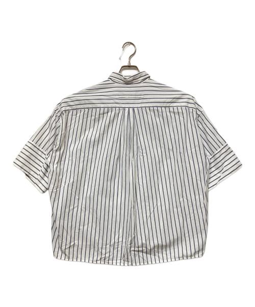 ticca（ティッカ）ticca (ティッカ) 半袖シャツ ホワイト サイズ:Freeの古着・服飾アイテム