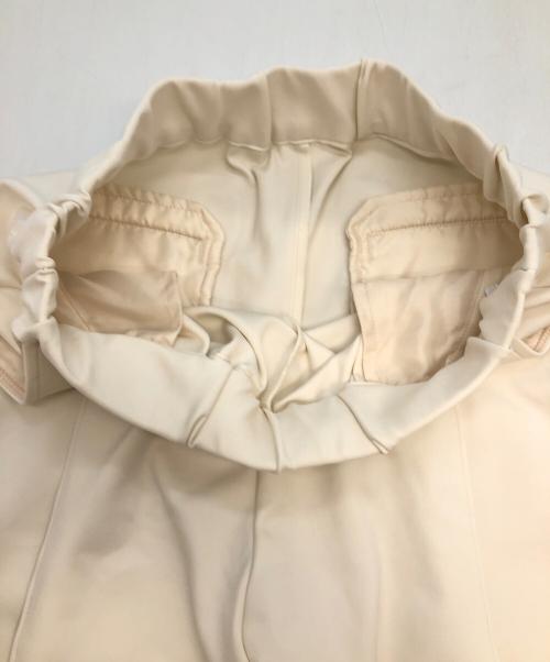 OHGA（オオガ）OHGA (オオガ) テーパードパンツ アイボリー サイズ:SIZE Mの古着・服飾アイテム