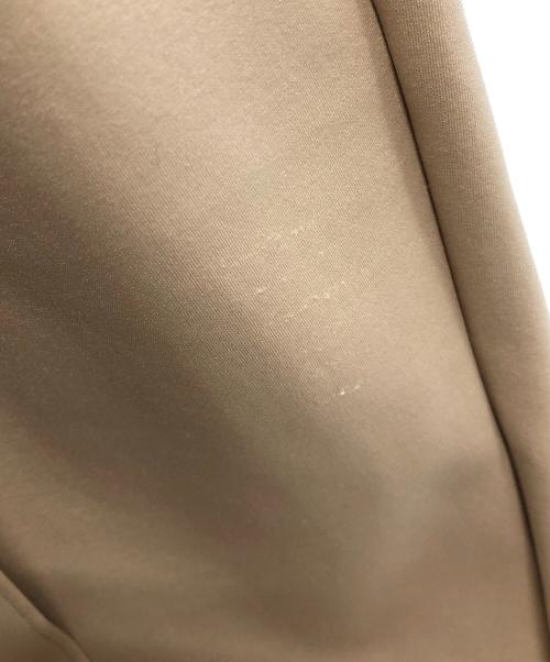 OHGA（オオガ）OHGA (オオガ) テーパードパンツ ベージュ サイズ:SIZE Mの古着・服飾アイテム