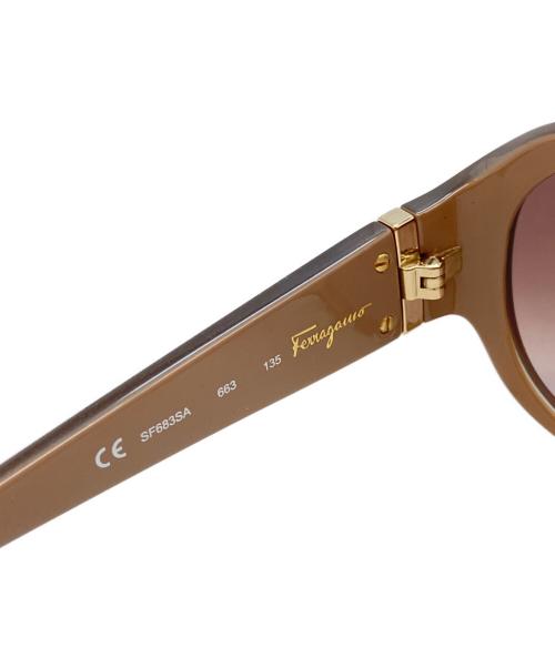 Salvatore Ferragamo（サルヴァトーレ フェラガモ）Salvatore Ferragamo (サルヴァトーレ フェラガモ) サングラス グレーの古着・服飾アイテム