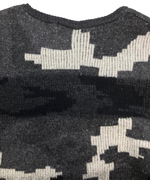 BURBERRY BLACK LABEL（バーバリーブラックレーベル）BURBERRY BLACK LABEL (バーバリーブラックレーベル) 厚手ニット ブラック×グレー サイズ:不明の古着・服飾アイテム