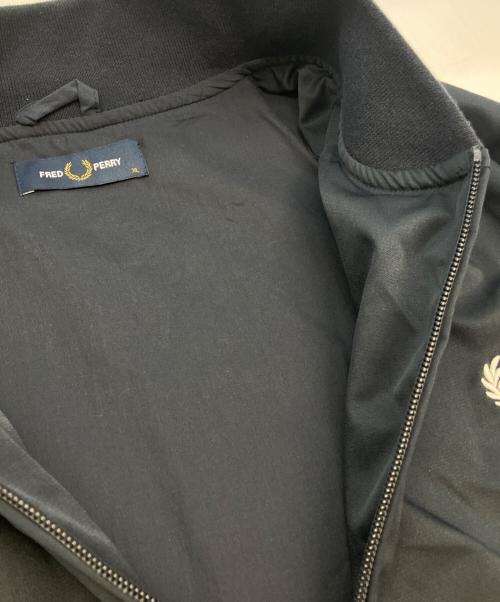 FRED PERRY（フレッドペリー）FRED PERRY (フレッドペリー) ブルゾン ネイビー サイズ:XLの古着・服飾アイテム