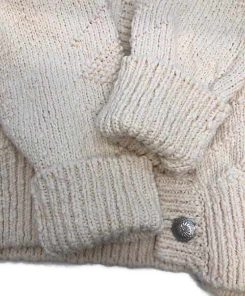 urbanic（アーバニック）urbanic (アーバニック) 厚手カーディガン ホワイト サイズ:SIZE OSの古着・服飾アイテム