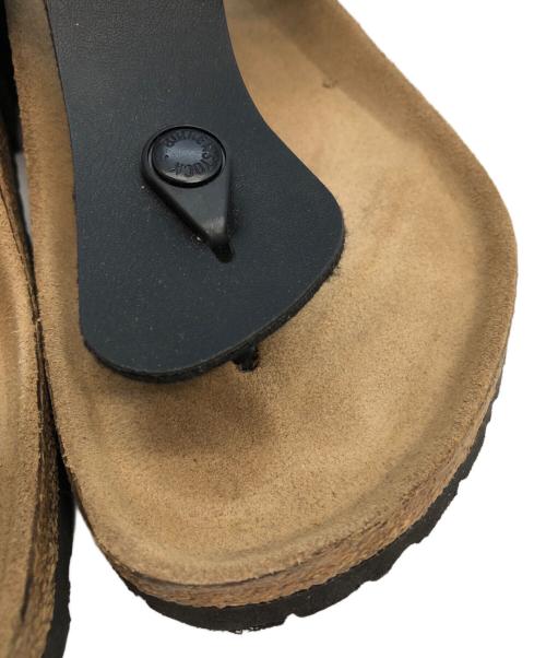 BIRKENSTOCK（ビルケンシュトック）BIRKENSTOCK (ビルケンシュトック) GIZEH　サンダル ブラック×ベージュ サイズ:SIZE 26.5cmの古着・服飾アイテム