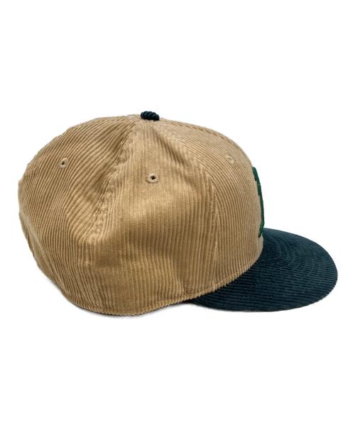 New Era（ニューエラ）New Era (ニューエラ) キャップ ベージュ×グリーン サイズ:63.5の古着・服飾アイテム