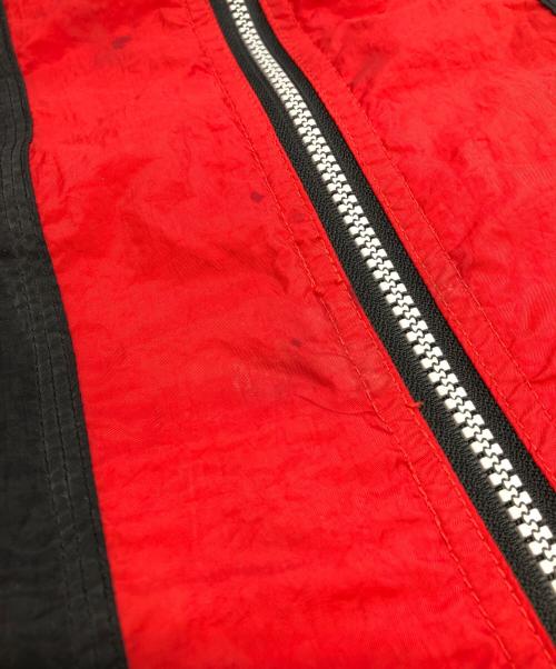 NIKE（ナイキ）NIKE (ナイキ) ジップナイロンジャケット レッド×ブラック サイズ:Lの古着・服飾アイテム