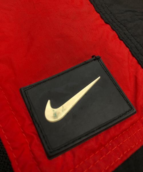 NIKE（ナイキ）NIKE (ナイキ) ジップナイロンジャケット レッド×ブラック サイズ:Lの古着・服飾アイテム