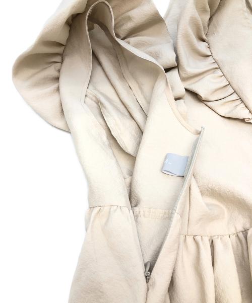 HLM（エイチエルエム）HLM (エイチエルエム) ノースリーブブラウス ベージュ サイズ:Freeの古着・服飾アイテム
