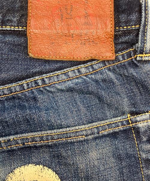 EVISU（エヴィス）EVISU (エヴィス) デニムパンツ インディゴ サイズ:33の古着・服飾アイテム