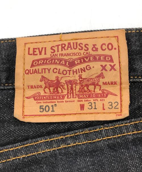 LEVI'S（リーバイス）LEVI'S (リーバイス) デニムパンツ グレー サイズ:SIZE 31の古着・服飾アイテム