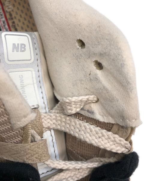 NEW BALANCE（ニューバランス）NEW BALANCE (ニューバランス) ローカットスニーカー ベージュ サイズ:SIZE 28.5cmの古着・服飾アイテム