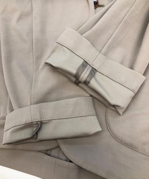 BARNEYS NEWYORK（バーニーズ・ニューヨーク）BARNEYS NEWYORK (バーニーズ・ニューヨーク) セットアップ ベージュ サイズ:SIZE 50の古着・服飾アイテム