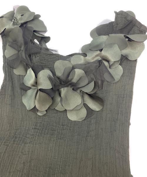 me ISSEY MIYAKE（ミーイッセイ ミヤケ）me ISSEY MIYAKE (ミーイッセイ ミヤケ) ノースリーブワンピース グリーン サイズ:不明の古着・服飾アイテム