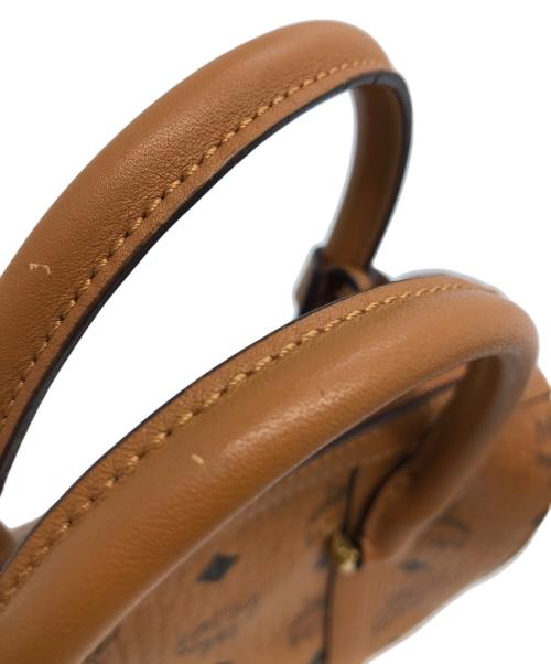 MCM（エムシーエム）MCM (エムシーエム) ハンドバッグ ブラウンの古着・服飾アイテム