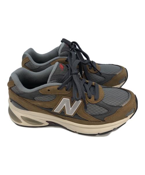 NEW BALANCE（ニューバランス）NEW BALANCE (ニューバランス) スニーカー グレー×ブラウン サイズ:24.5の古着・服飾アイテム