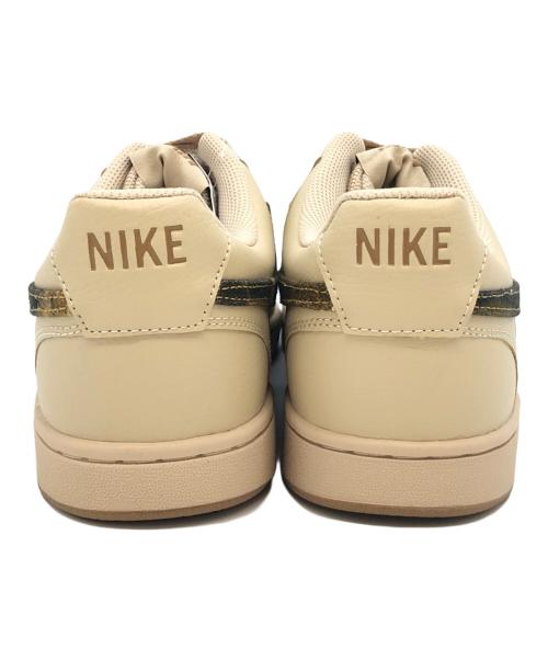 NIKE（ナイキ）NIKE (ナイキ) ローカットスニーカー ベージュ サイズ:26.5の古着・服飾アイテム
