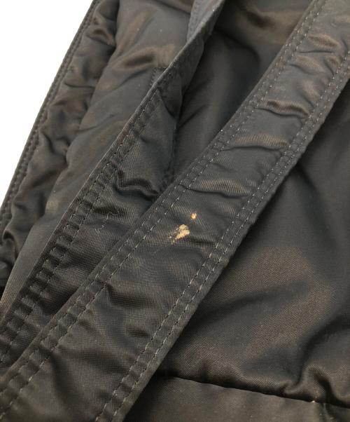 PORTER（ポーター）PORTER (ポーター) タンカー　ショルダーバッグ ブラックの古着・服飾アイテム