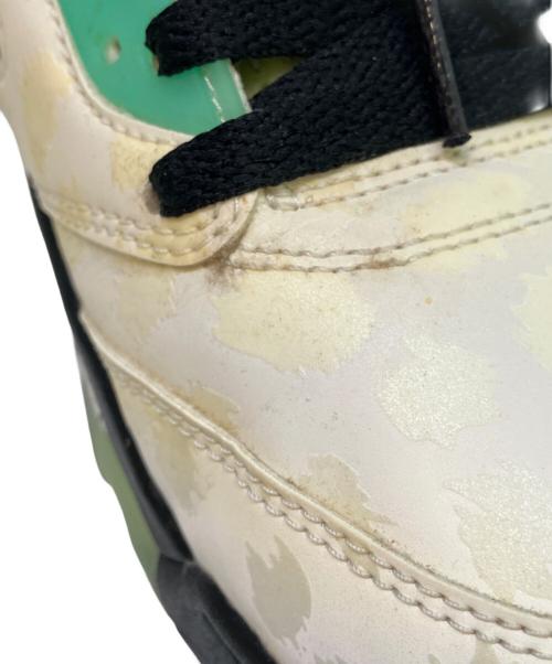 NIKE（ナイキ）NIKE (ナイキ) Air Jordan 5　ハイカットスニーカー ホワイト×グリーン サイズ:SIZE 28cmの古着・服飾アイテム