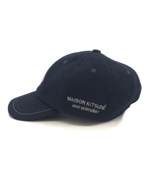 maison kitsune（メゾンキツネ）MAISON KITSUNE (メゾンキツネ) キャップ ネイビー サイズ:MLサイズの古着・服飾アイテム