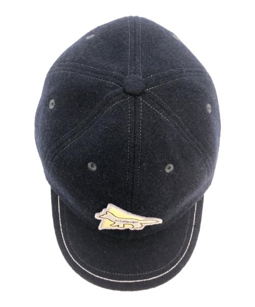 maison kitsune（メゾンキツネ）MAISON KITSUNE (メゾンキツネ) キャップ ネイビー サイズ:MLサイズの古着・服飾アイテム