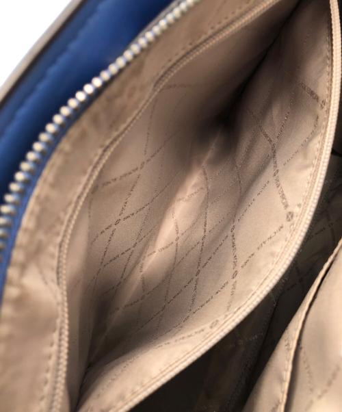 MICHAEL KORS（マイケルコース）MICHAEL KORS (マイケルコース) 2WAYバッグ ブルー×スカイブルーの古着・服飾アイテム