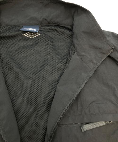 UMBRO（アンブロ）UMBRO (アンブロ) FREAK'S STORE (フリークスストア) ナイロンベスト ブラック サイズ:SIZE Mの古着・服飾アイテム