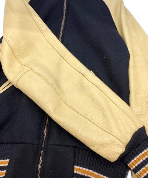 skookum（スクーカム）SKOOKUM (スクーカム) スタジャン ブラック×ベージュ サイズ:36の古着・服飾アイテム