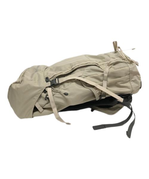 Columbia（コロンビア）Columbia (コロンビア) Wildwood バックパック ベージュの古着・服飾アイテム