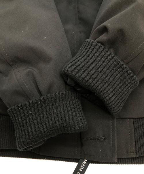 CANADA GOOSE（カナダグース）CANADA GOOSE (カナダグース) LABRADOR BOMBER　ダウンジャケット ブラック サイズ:SIZE Mの古着・服飾アイテム