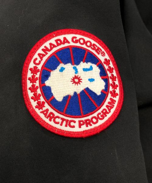 CANADA GOOSE（カナダグース）CANADA GOOSE (カナダグース) LABRADOR BOMBER　ダウンジャケット ブラック サイズ:SIZE Mの古着・服飾アイテム