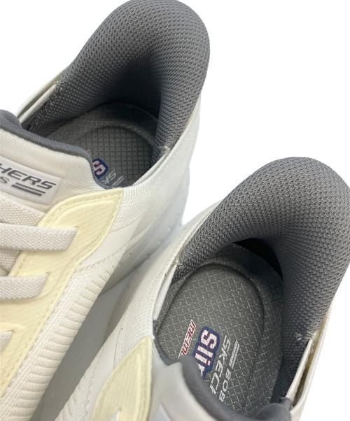 SKECHERS（スケッチャーズ）SKECHERS (スケッチャーズ) SLIP-INS ホワイト サイズ:26.5の古着・服飾アイテム