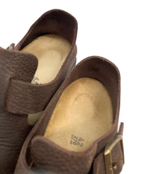 BIRKENSTOCK（ビルケンシュトック）BIRKENSTOCK (ビルケンシュトック) レザーサンダル ブラウン サイズ:27の古着・服飾アイテム