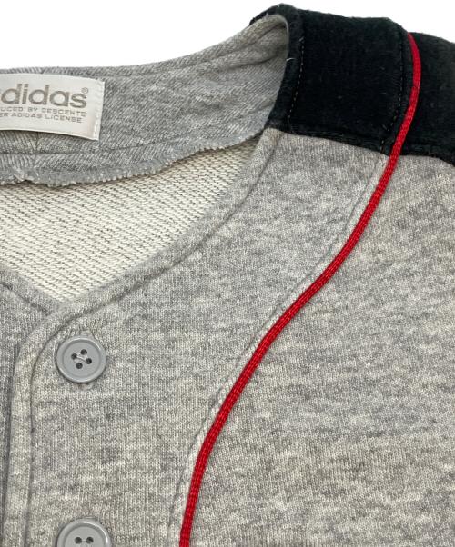 adidas（アディダス）adidas (アディダス) 半袖カットソー グレー×ブラック サイズ:M-Lの古着・服飾アイテム