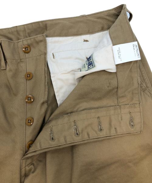 KOJIMA GENES（コジマジーンズ）KOJIMA GENES (コジマジーンズ) テーパードパンツ ベージュ サイズ:SIZE 38の古着・服飾アイテム