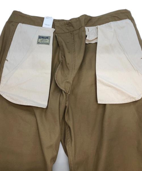 KOJIMA GENES（コジマジーンズ）KOJIMA GENES (コジマジーンズ) テーパードパンツ ベージュ サイズ:SIZE 38の古着・服飾アイテム