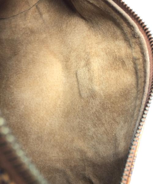 MCM（エムシーエム）MCM (エムシーエム) ショルダーバッグ ブラウンの古着・服飾アイテム