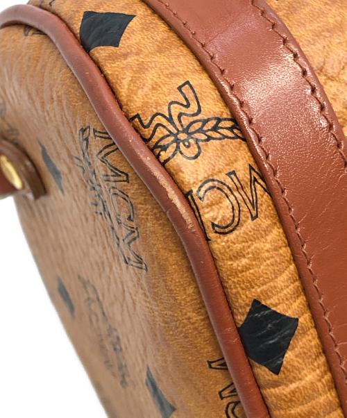 MCM（エムシーエム）MCM (エムシーエム) ショルダーバッグ ブラウンの古着・服飾アイテム