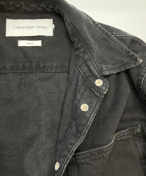 Calvin Klein Jeans（カルバンクラインジーンズ）Calvin Klein Jeans (カルバンクラインジーンズ) デニムジャケット ブラック サイズ:SIZE Mの古着・服飾アイテム