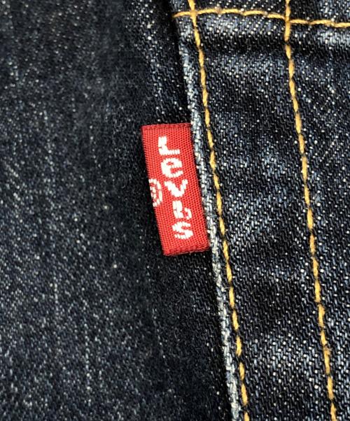 LEVI'S（リーバイス）LEVI'S (リーバイス) ストレートデニムパンツ ネイビー サイズ:W34･L32の古着・服飾アイテム