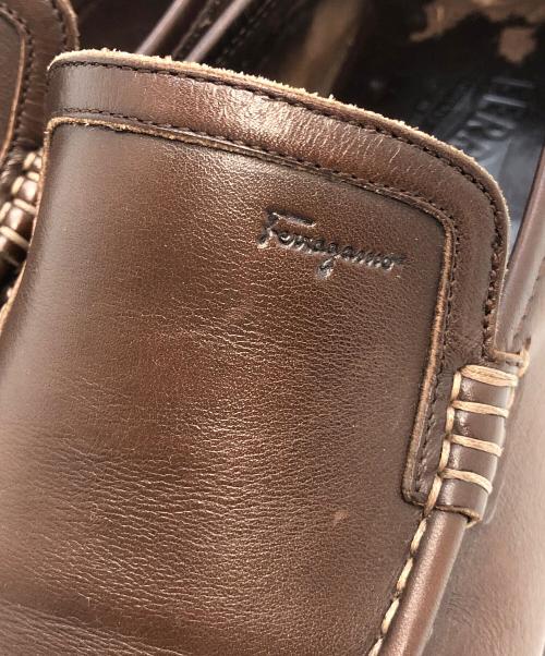 Salvatore Ferragamo（サルヴァトーレ フェラガモ）Salvatore Ferragamo (サルヴァトーレ フェラガモ) ローファー ブラウン サイズ:SIZE 8の古着・服飾アイテム