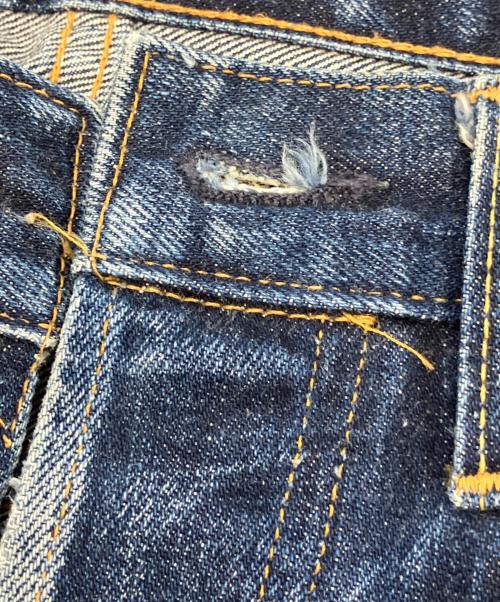 LEVI'S（リーバイス）LEVI'S (リーバイス) デニムパンツ インディゴ サイズ:33の古着・服飾アイテム
