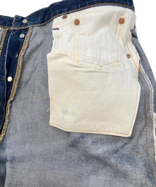 LEVI'S（リーバイス）LEVI'S (リーバイス) デニムパンツ インディゴ サイズ:33の古着・服飾アイテム