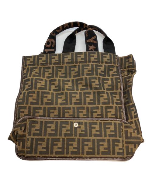 FENDI（フェンディ）FENDI (フェンディ) ズッカ ブラウンの古着・服飾アイテム