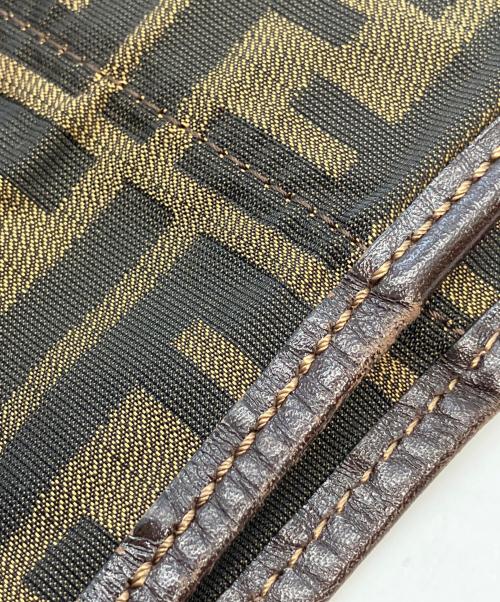 FENDI（フェンディ）FENDI (フェンディ) ズッカ ブラウンの古着・服飾アイテム