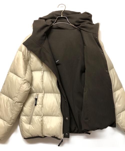 GRAMICCI（グラミチ）GRAMICCI (グラミチ) ダウンジャケット ベージュ サイズ:SIZE Sの古着・服飾アイテム