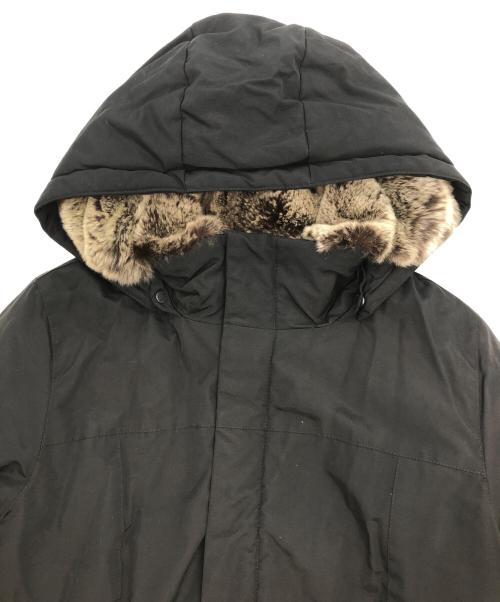 WOOLRICH（ウールリッチ）WOOLRICH (ウールリッチ) ラビットファー付ダウンジャケット ブラック サイズ:SIZE Mの古着・服飾アイテム